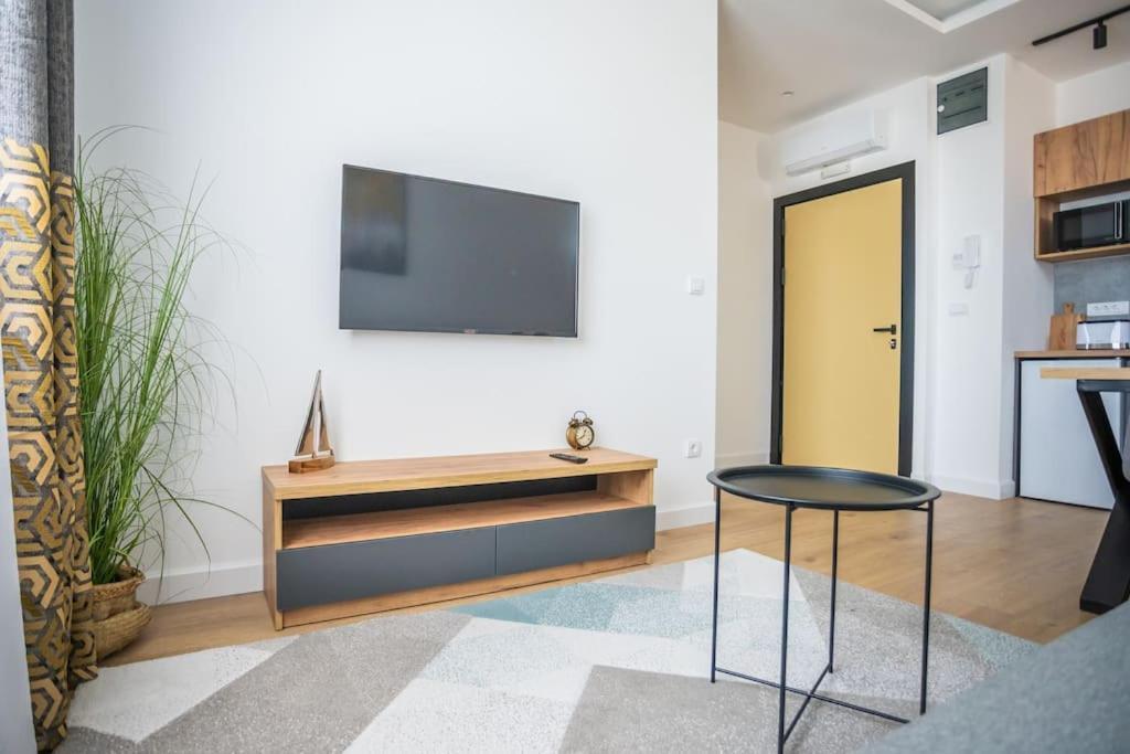 The Boy Next Door Apartment Belgrado Buitenkant foto